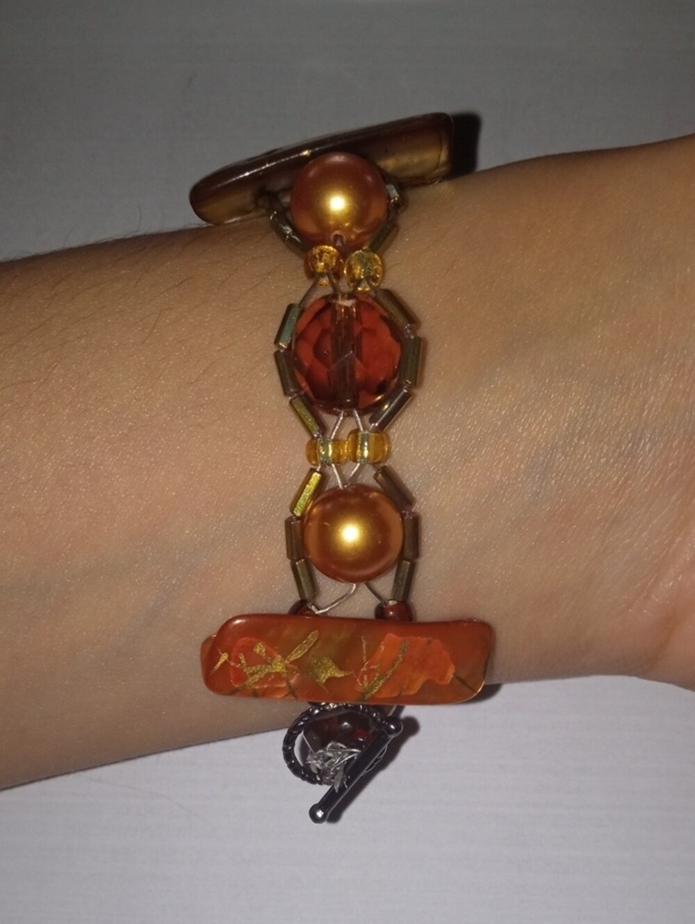 Handmade Amber Beaded Women's Bracelet - Picture 4 of 7